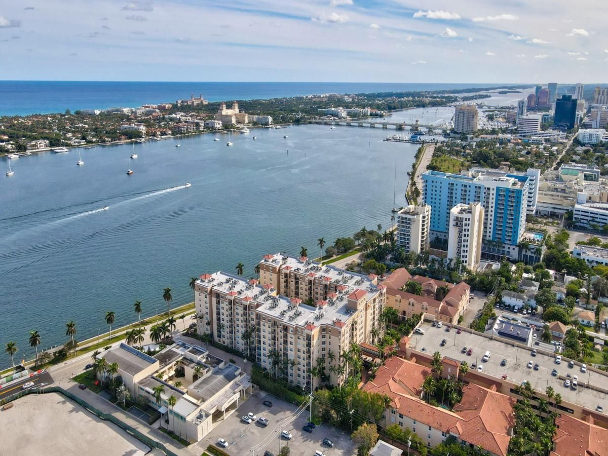 MLS #RX-11116265 image #0