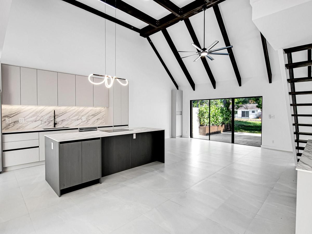 MLS #RX-11116530 image #0