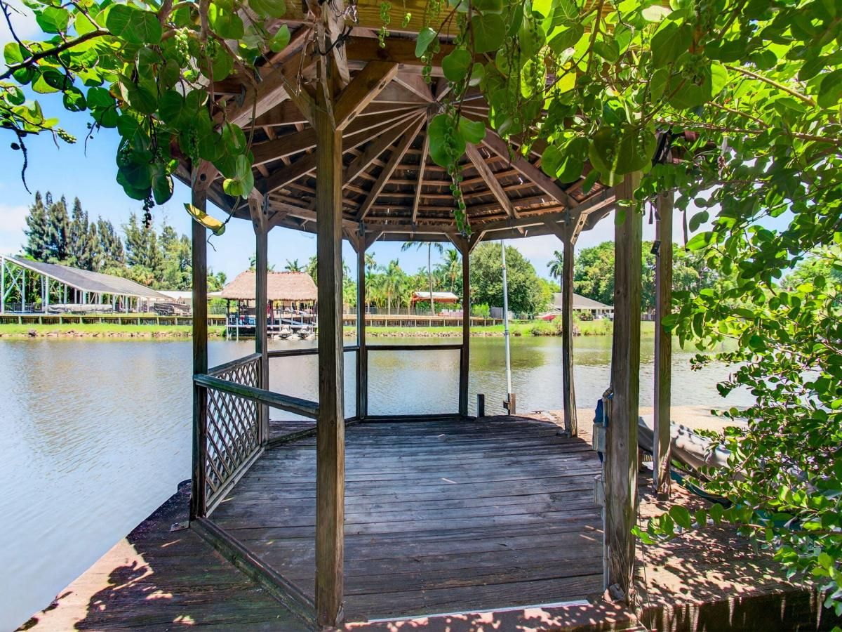 MLS #RX-11116809 image #0