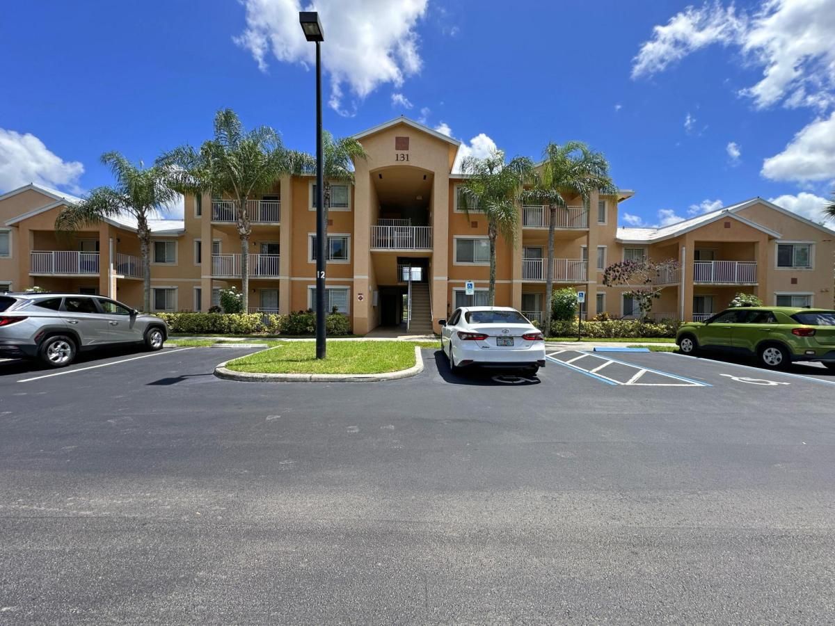 MLS #RX-11116887 image #0