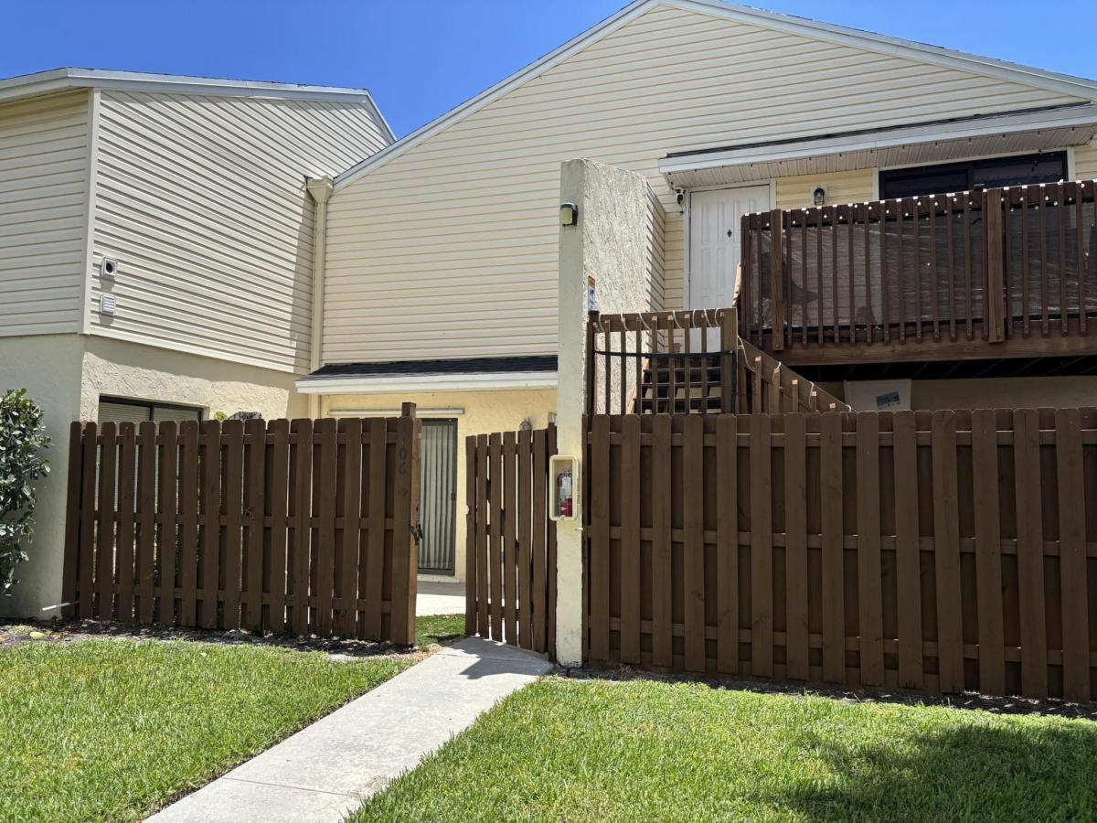 MLS #RX-11117315 image #0