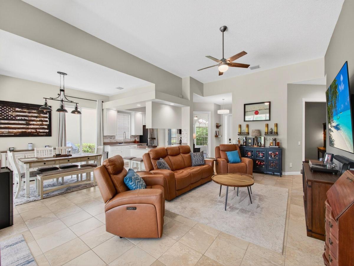 MLS #RX-11117513 image #0