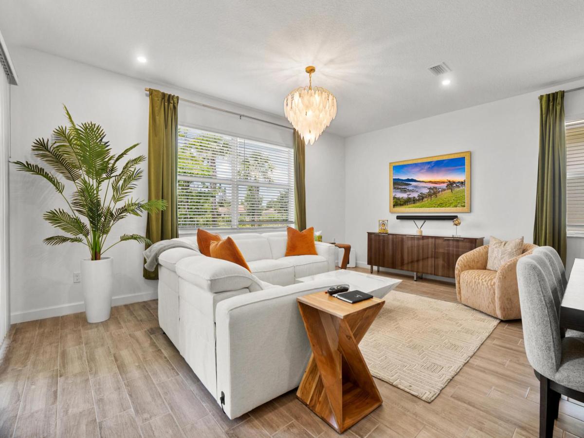 MLS #RX-11117516 image #0