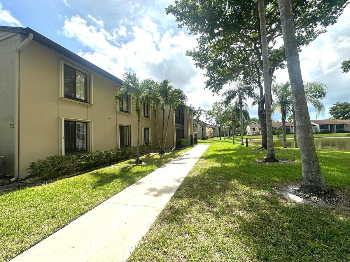 MLS #RX-11117633 image #0
