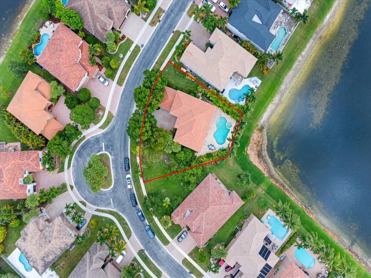 MLS #RX-11117696 image #0