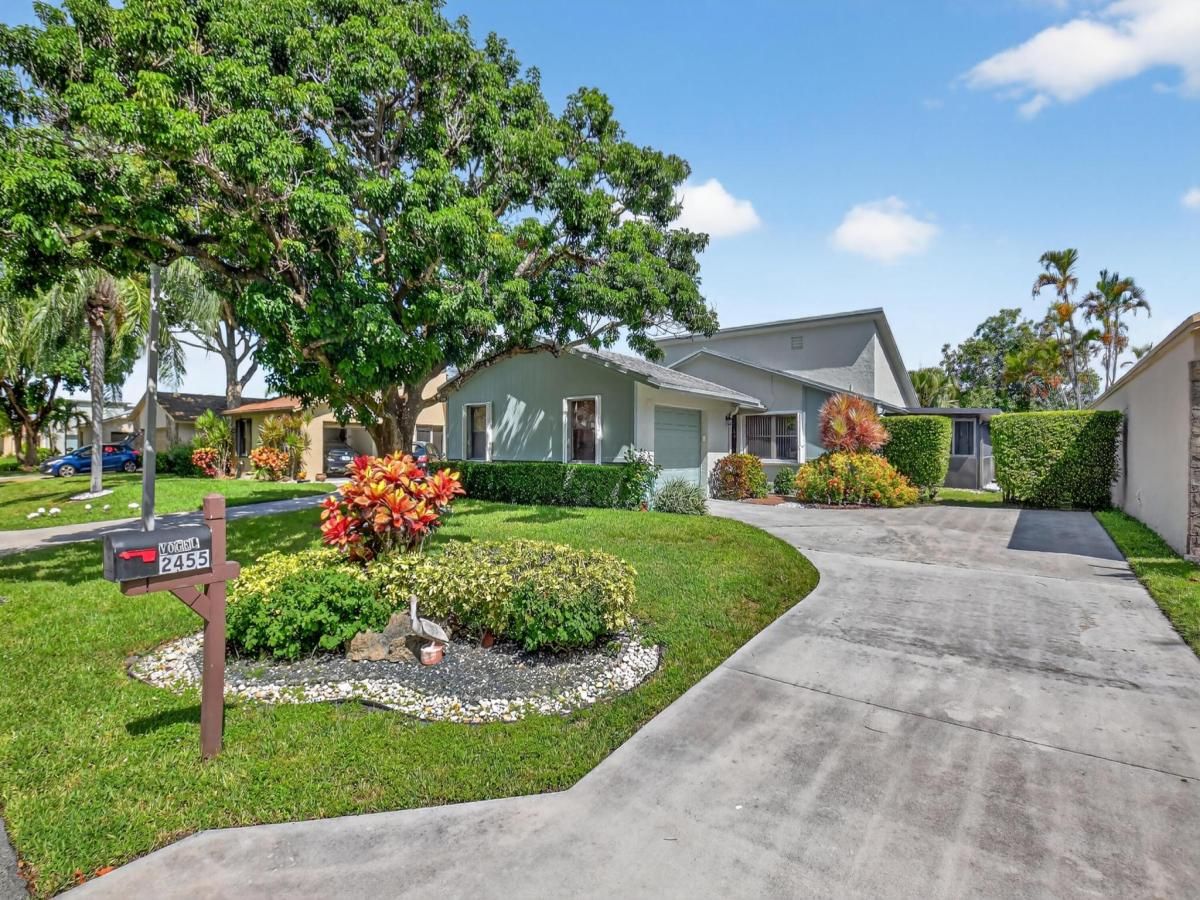 MLS #RX-11117815 image #0