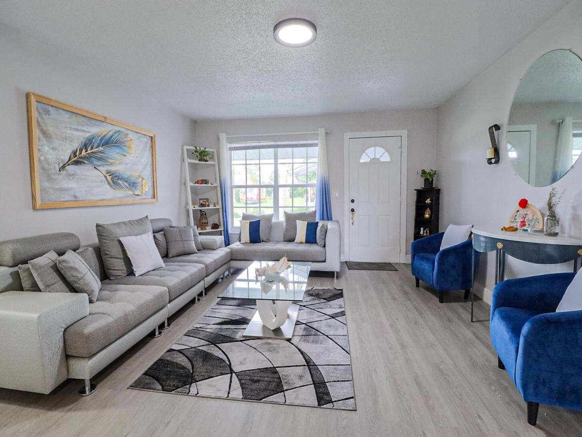 MLS #RX-11118503 image #0