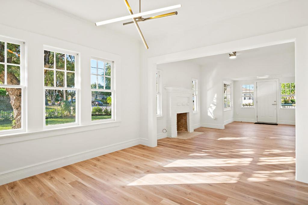 MLS #RX-11118687 image #0