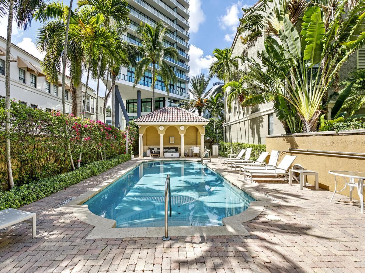 MLS #RX-11118782 image #0