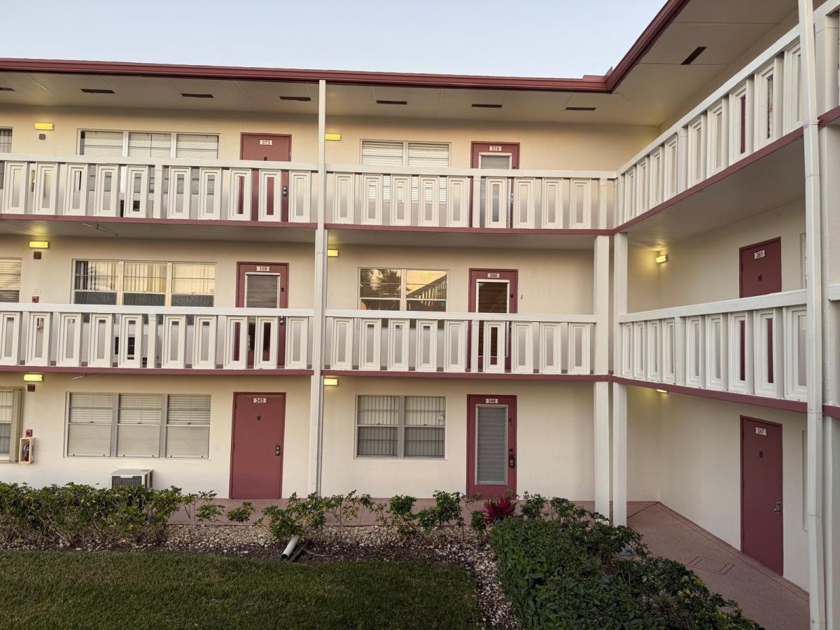 MLS #RX-11119062 image #0