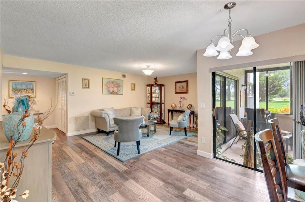 MLS #RX-11119107 image #0