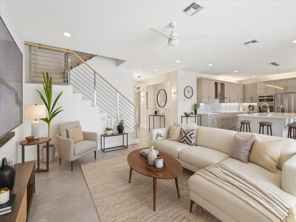 MLS #RX-11119233 image #0