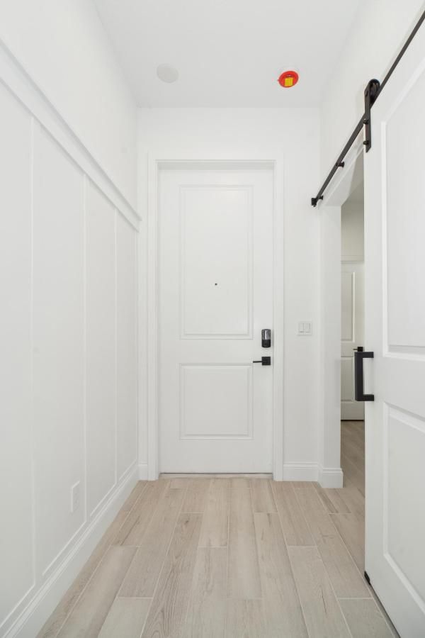 MLS #RX-11119359 image #0