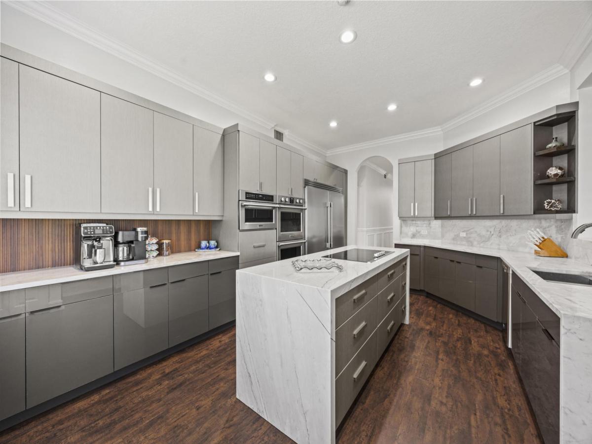 MLS #RX-11119765 image #0