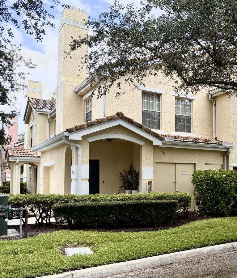 MLS #RX-11119848 image #0