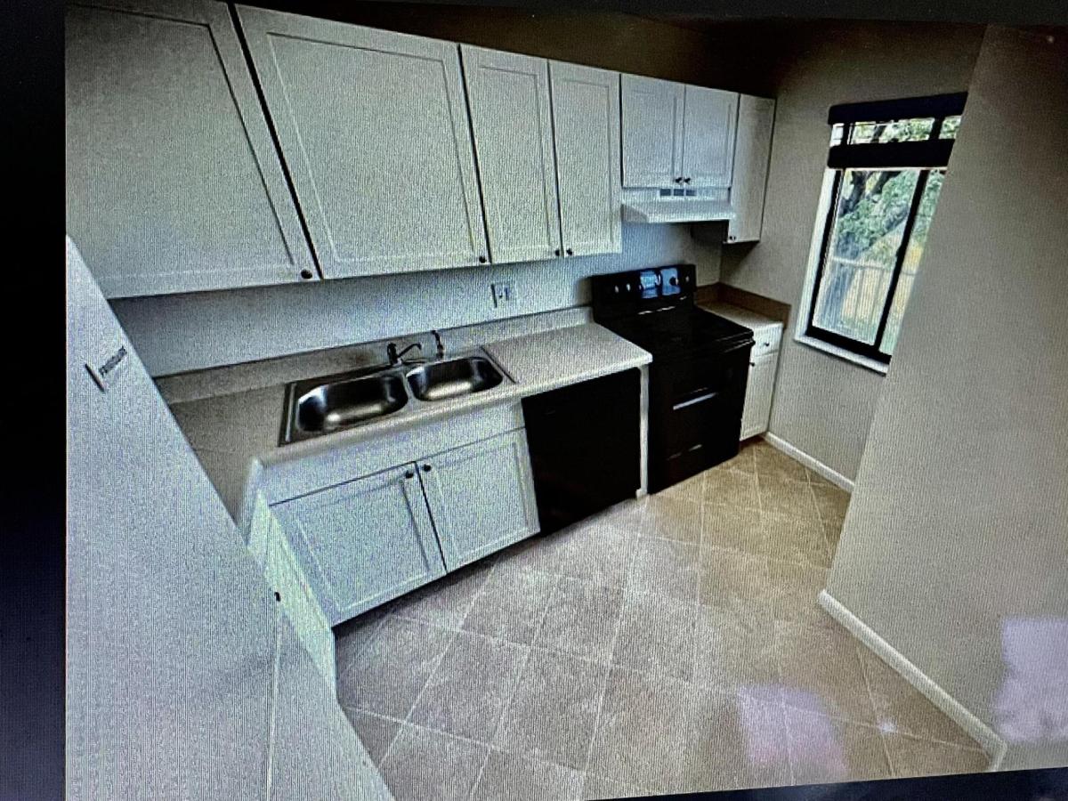 MLS #RX-11120149 image #0