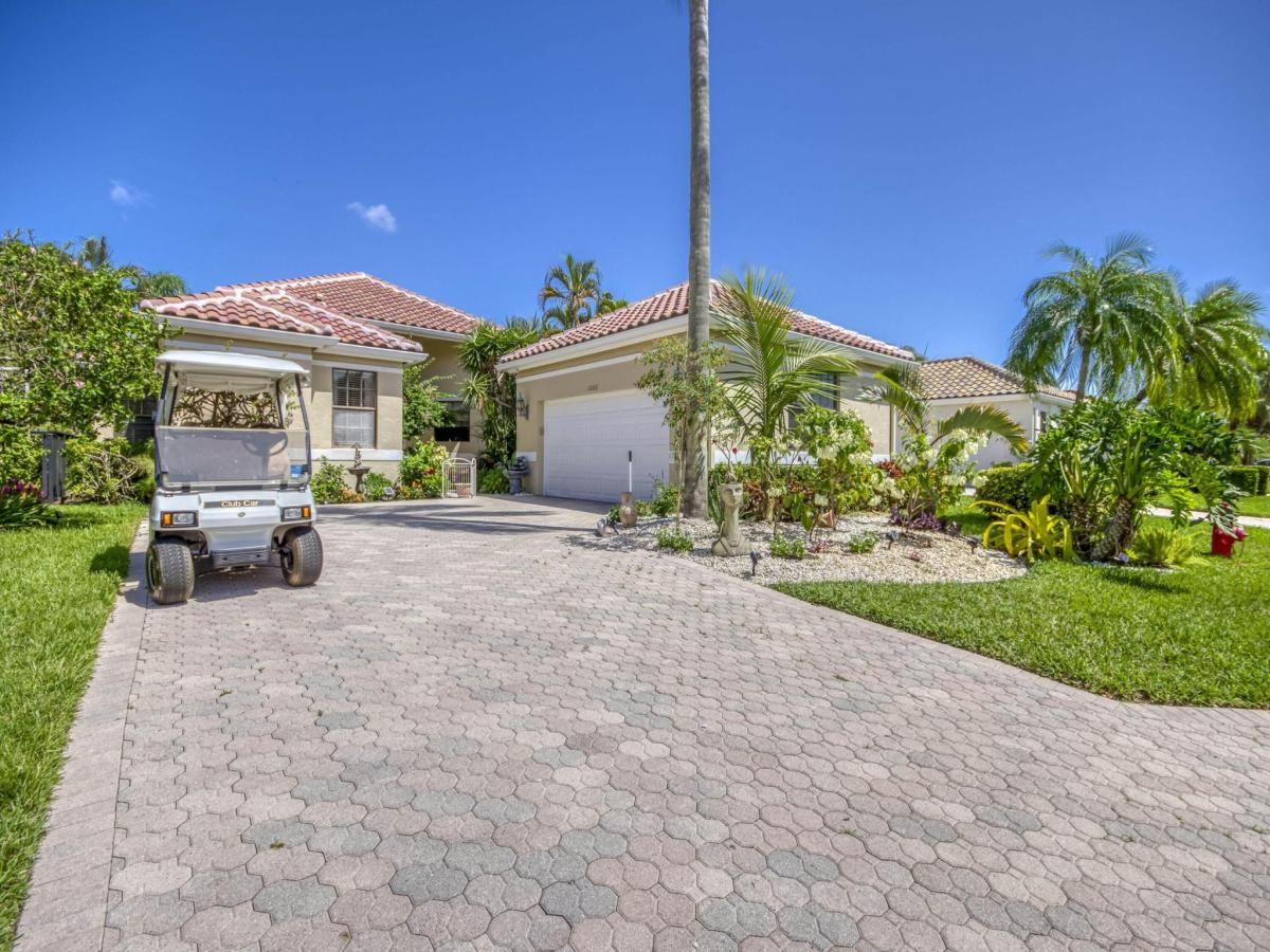 MLS #RX-11120556 image #0