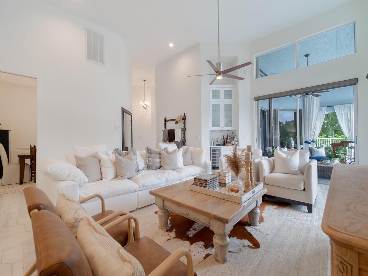 MLS #RX-11120654 image #0