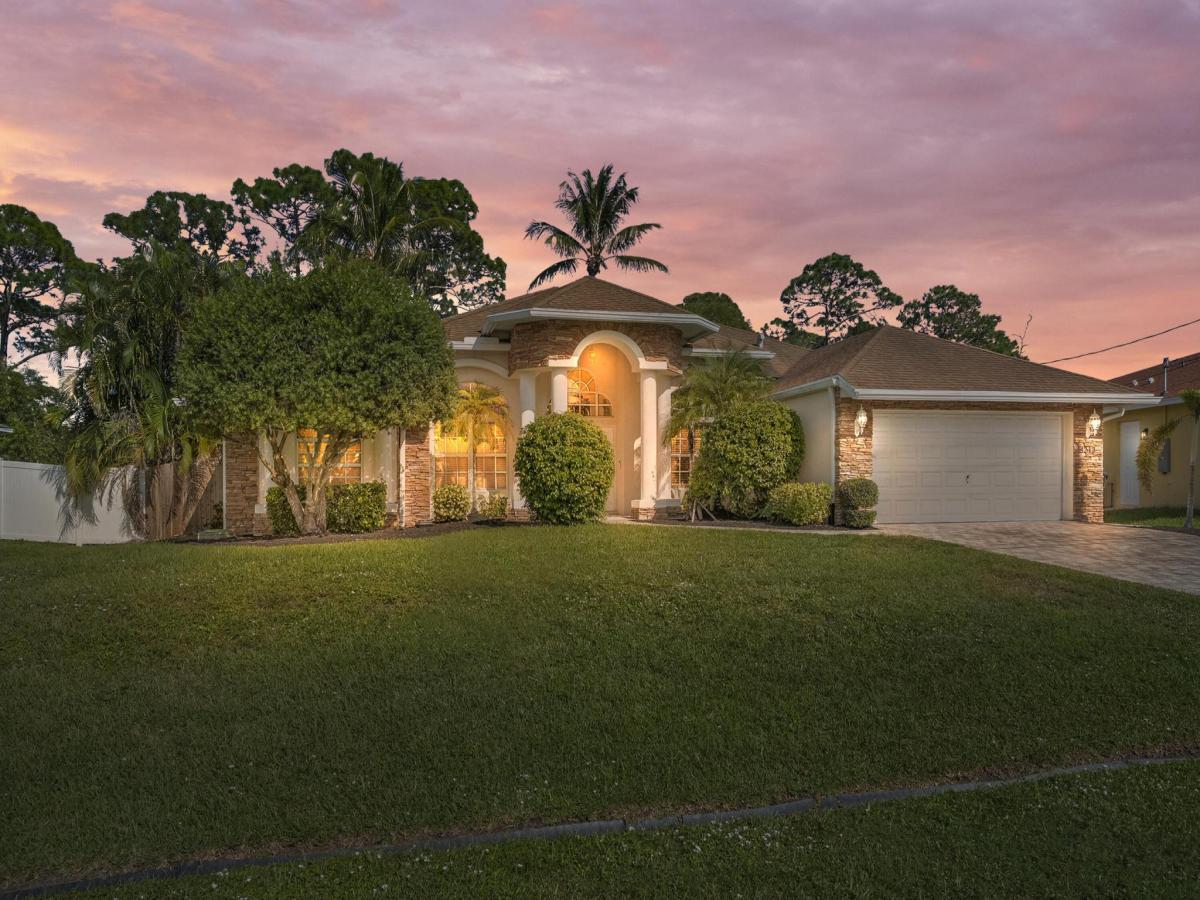 MLS #RX-11121148 image #0