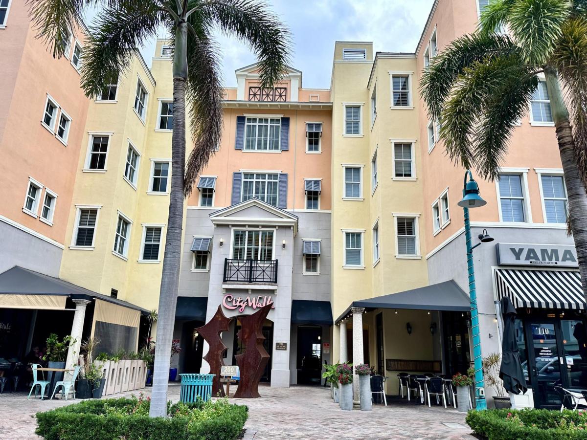 MLS #RX-11121240 image #0