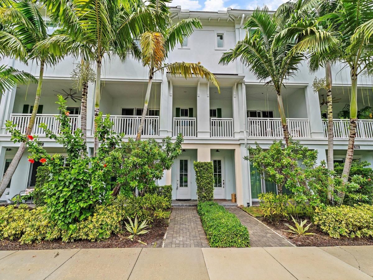 MLS #RX-11121371 image #0