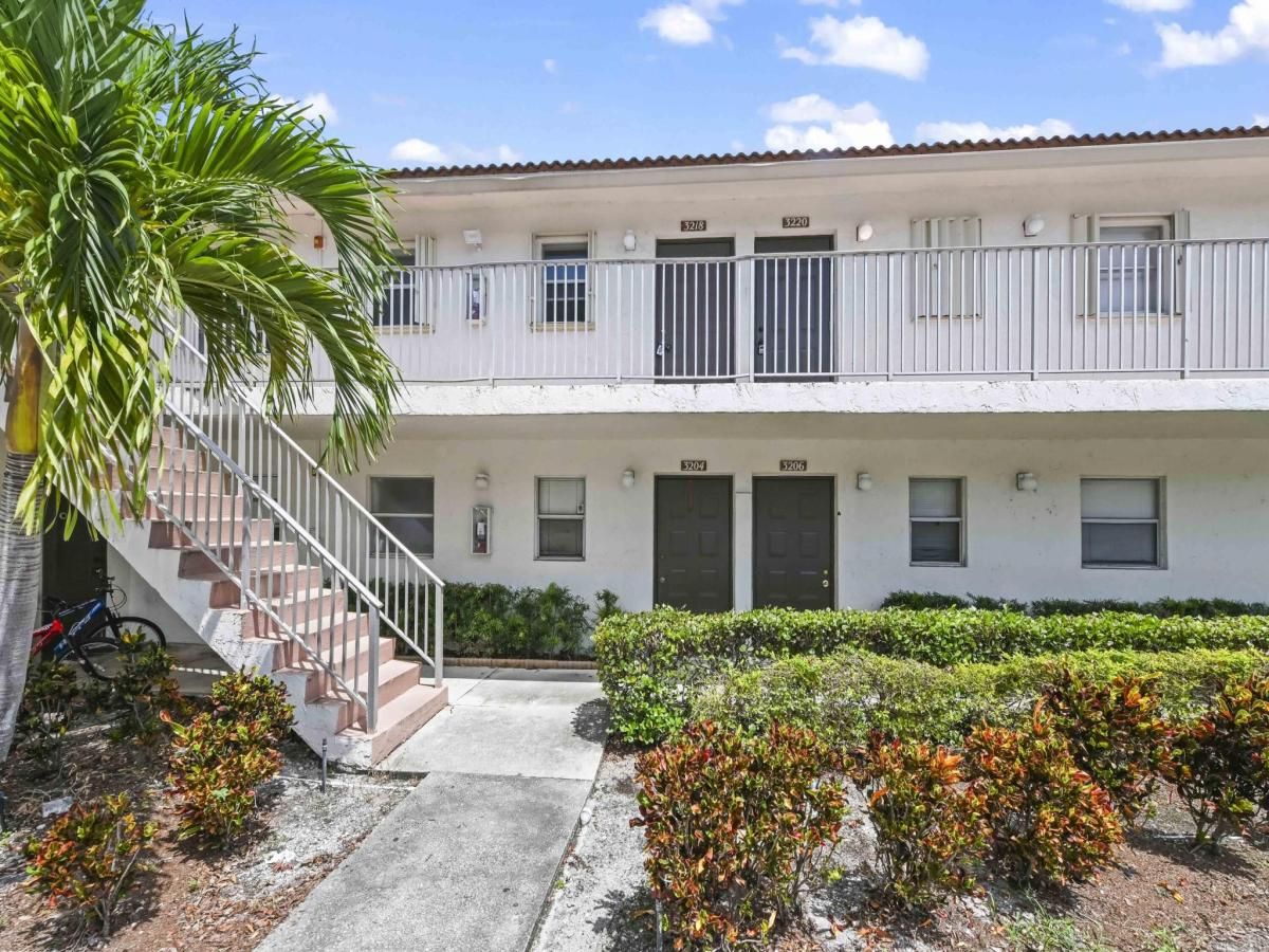 MLS #RX-11121525 image #0