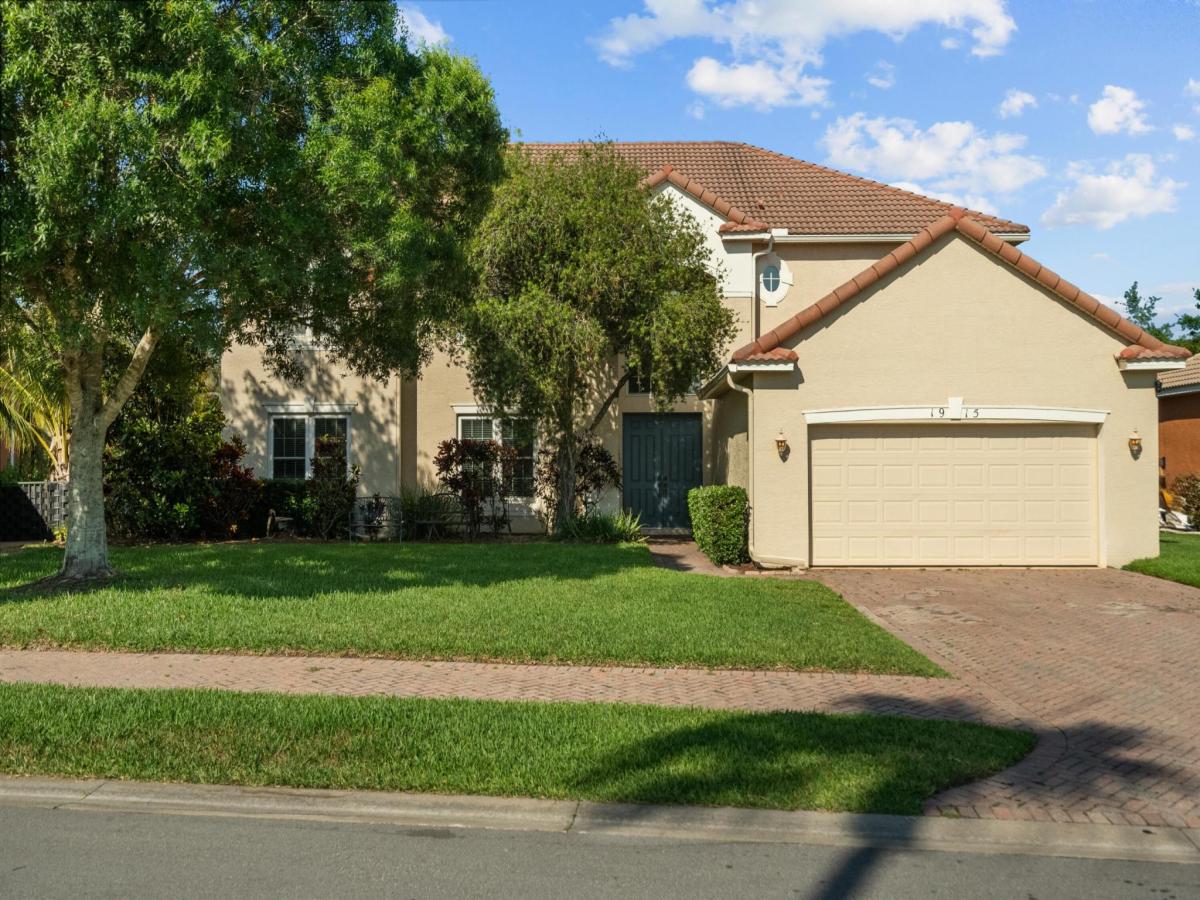 MLS #RX-11121540 image #0