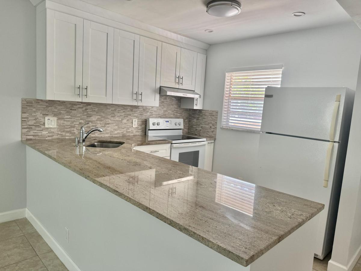 MLS #RX-11121573 image #0