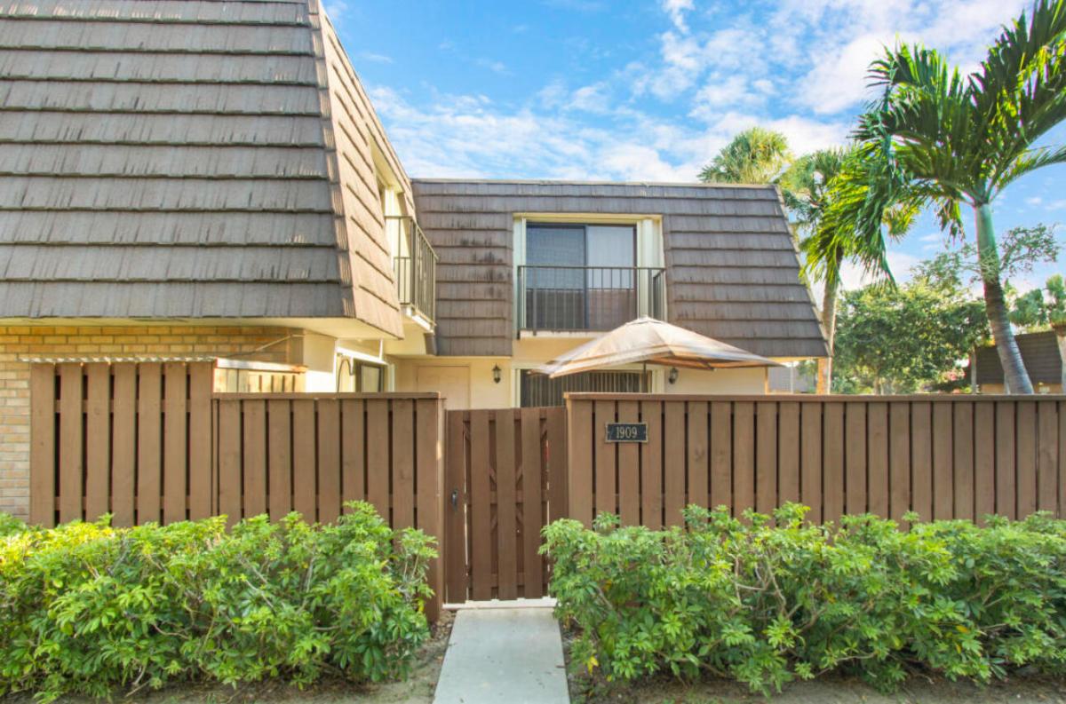 MLS #RX-11121826 image #0