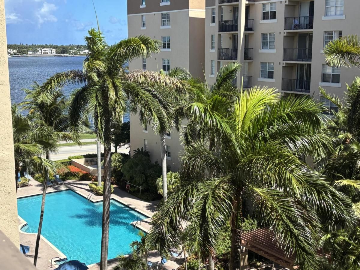 MLS #RX-11121850 image #0