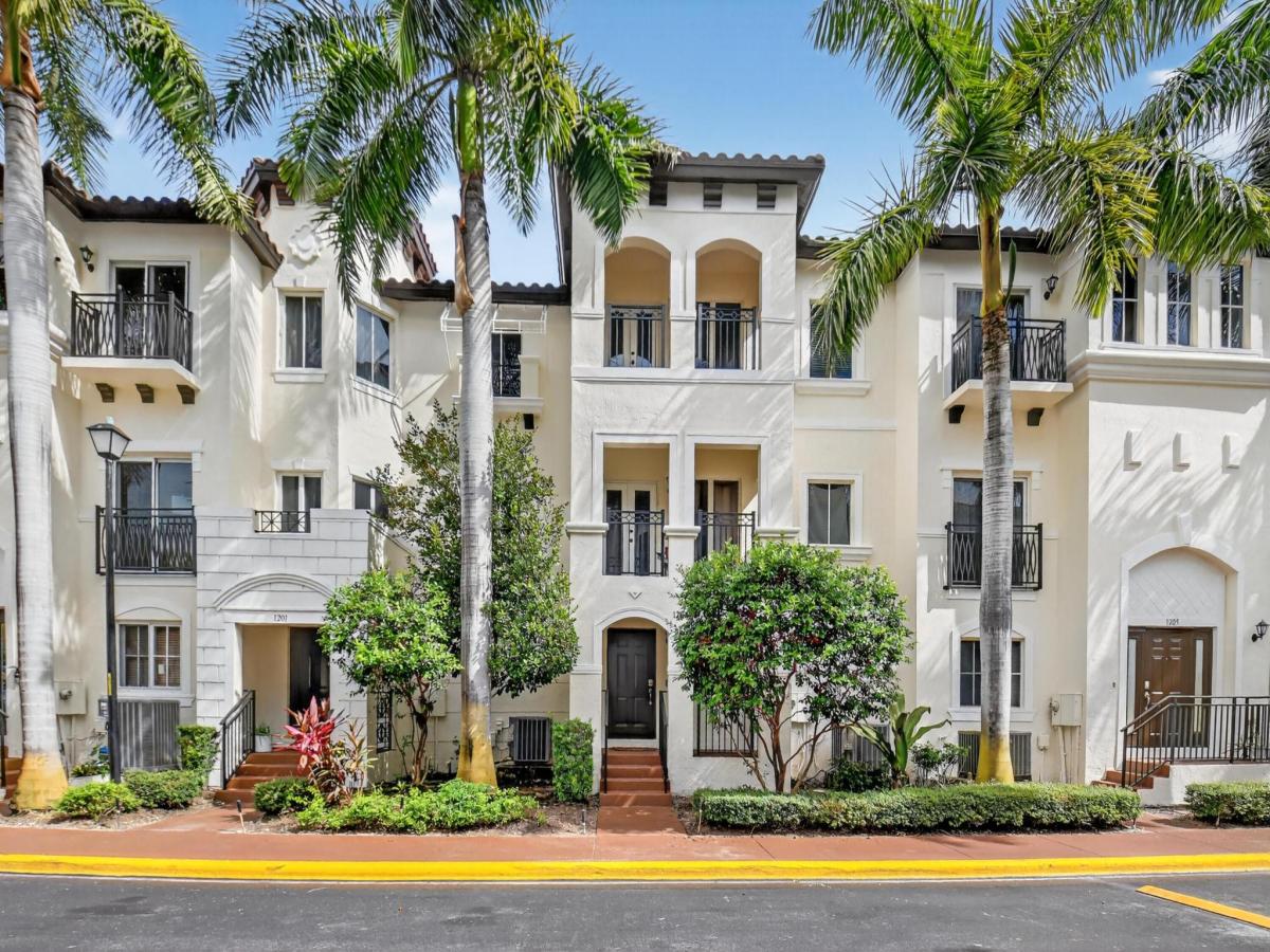 MLS #RX-11121941 image #0