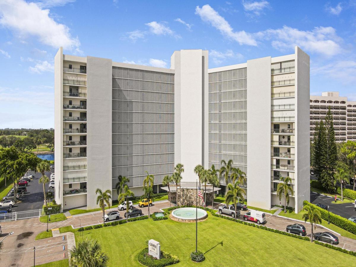 MLS #RX-11122069 image #0