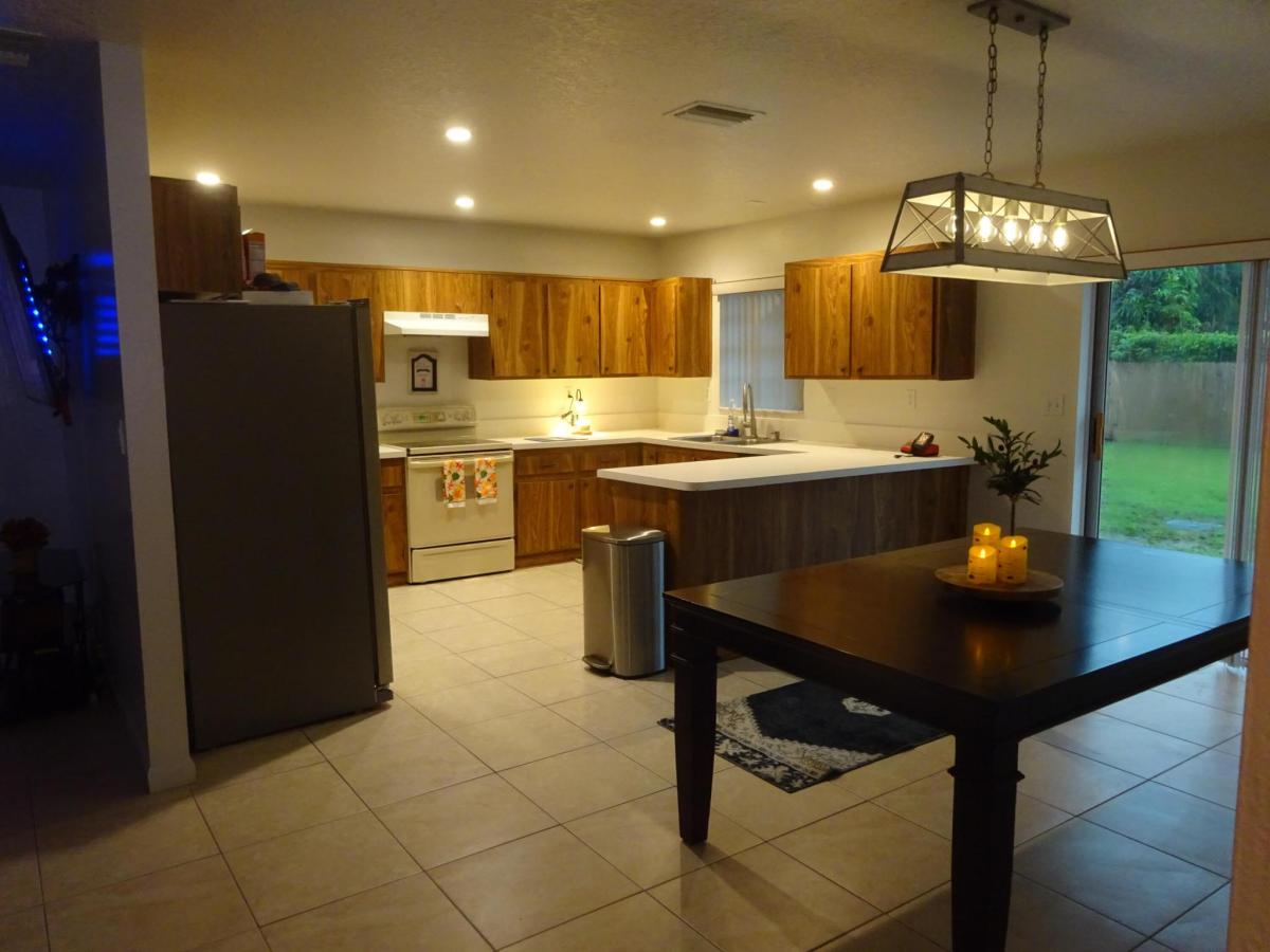 MLS #RX-11122202 image #0