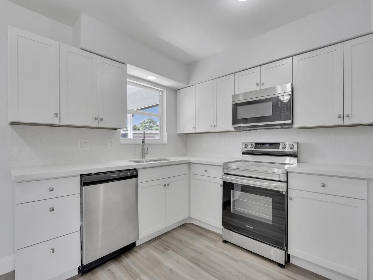 MLS #RX-11122340 image #0