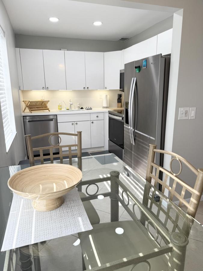 MLS #RX-11122356 image #0