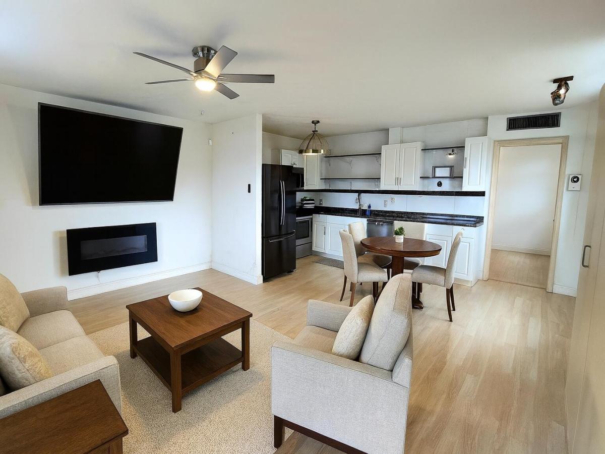 MLS #RX-11122391 image #0