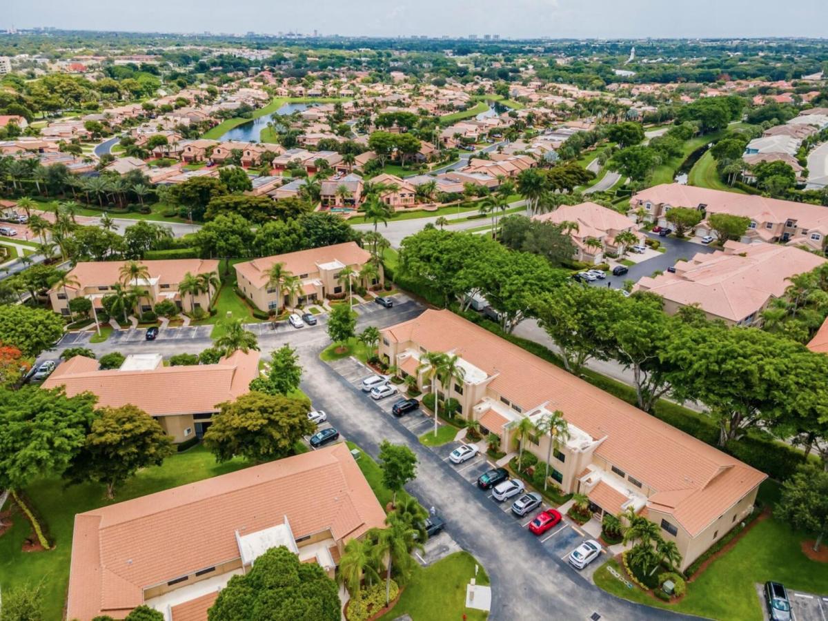 MLS #RX-11122439 image #0