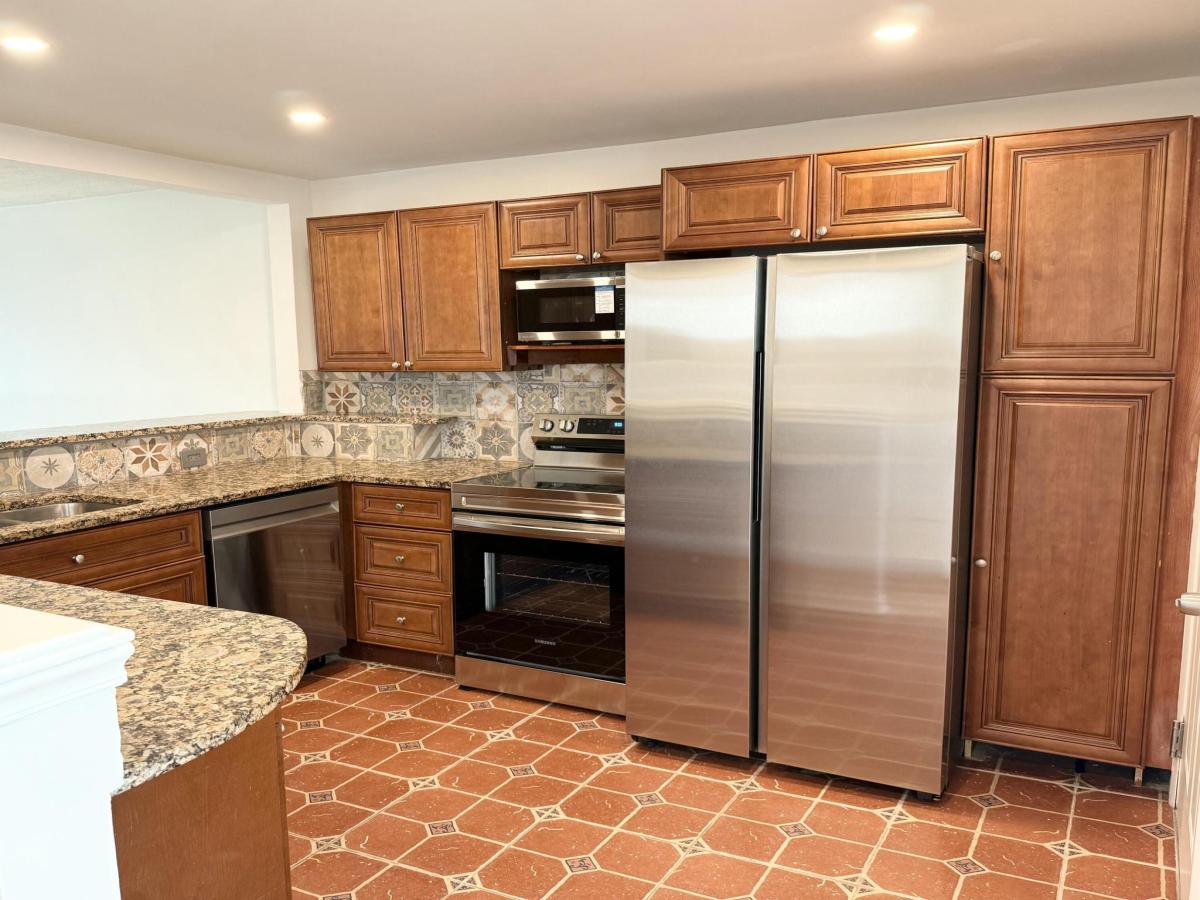 MLS #RX-11122522 image #0