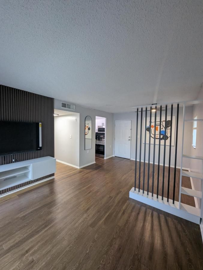 MLS #RX-11122833 image #0