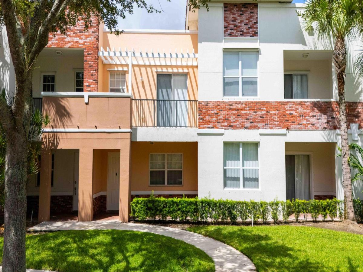 MLS #RX-11122893 image #0