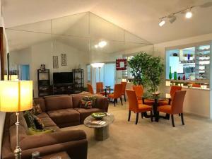 MLS #RX-11123051 image #0