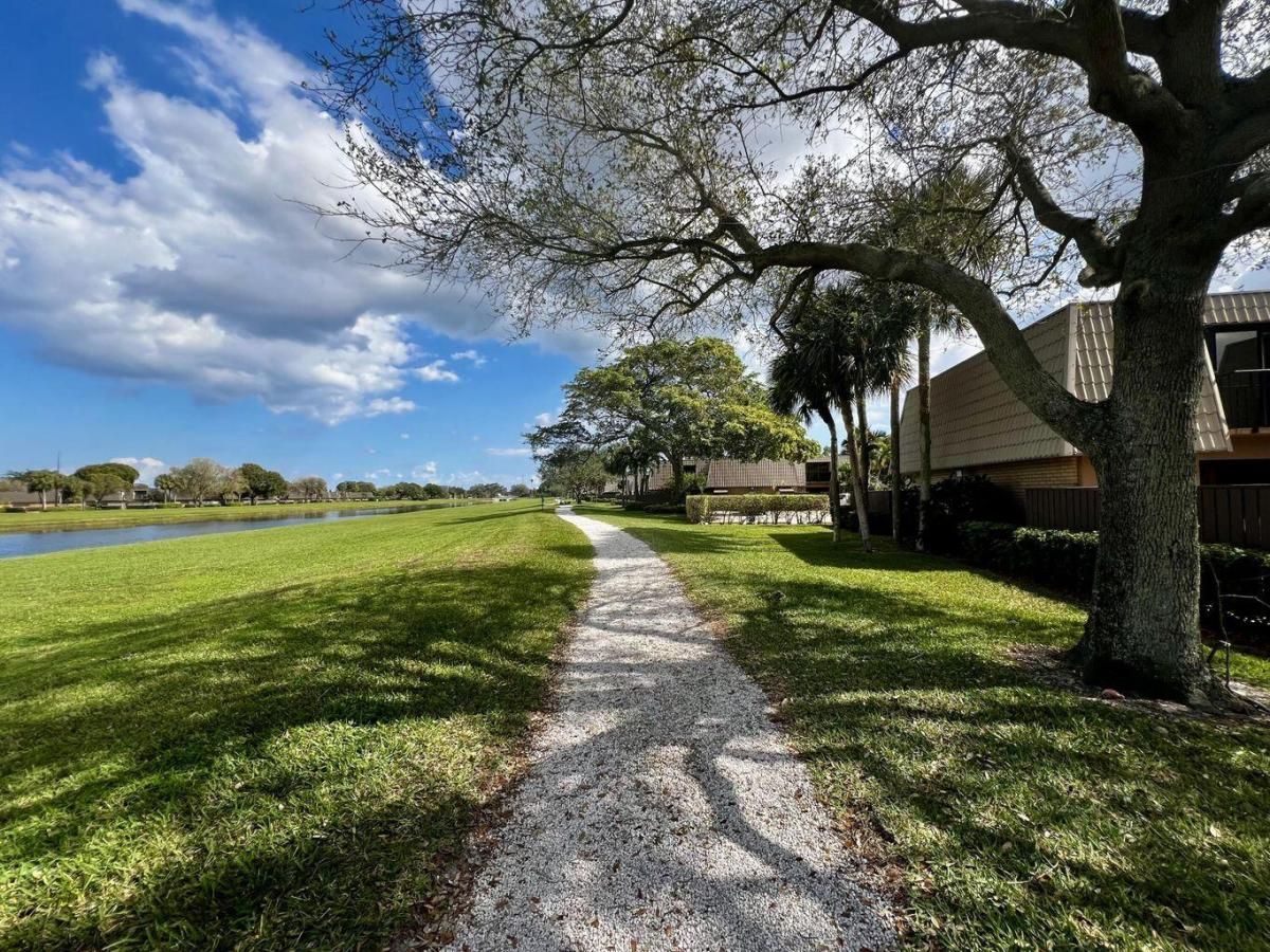 MLS #RX-11123172 image #0