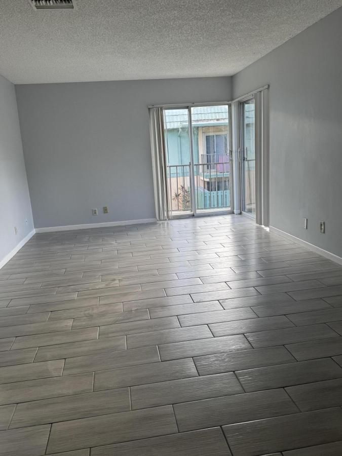 MLS #RX-11123674 image #0