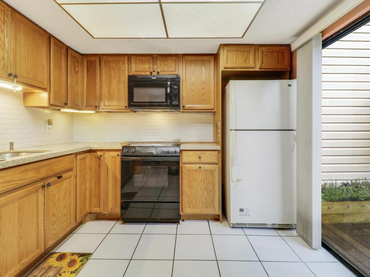 MLS #RX-11124007 image #0