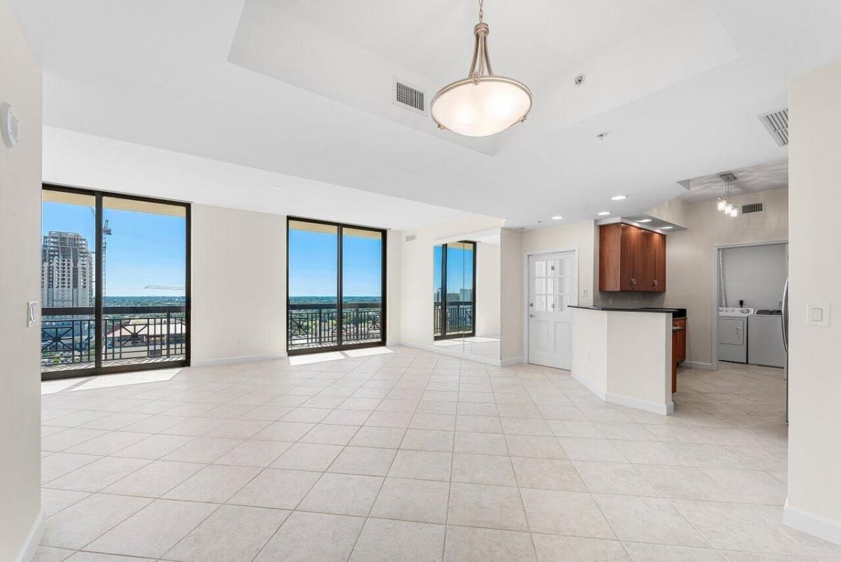 MLS #RX-11124200 image #0