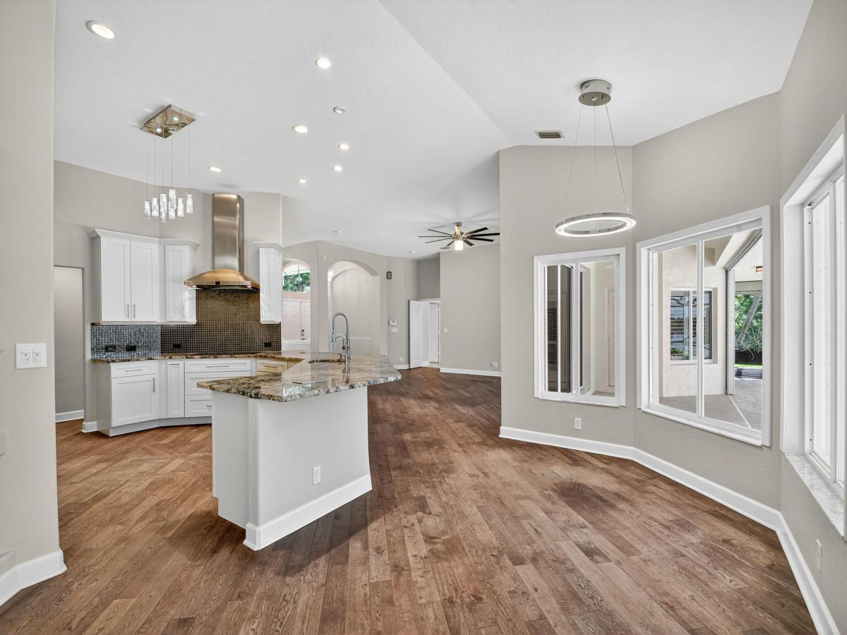 MLS #RX-11124327 image #0