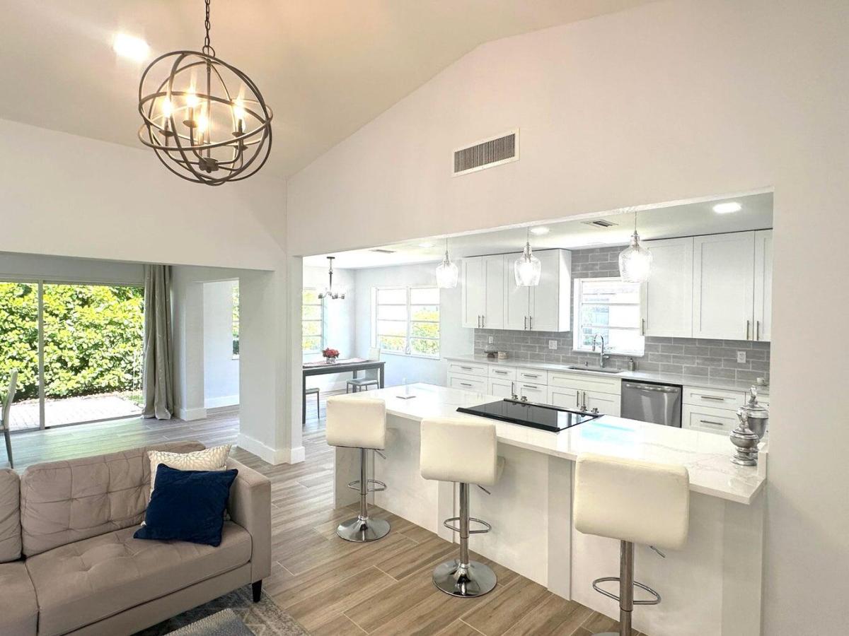 MLS #RX-11124406 image #0