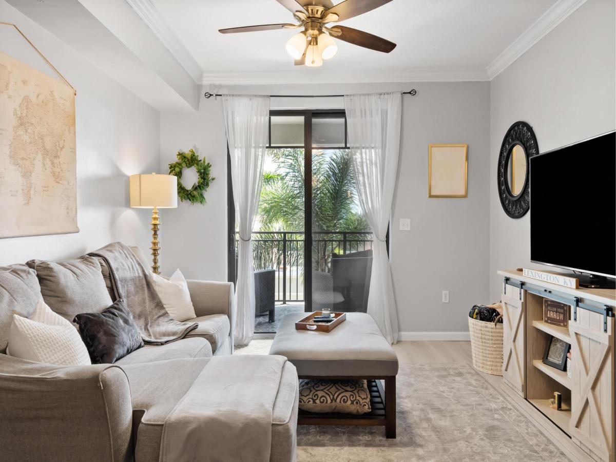 MLS #RX-11124543 image #0