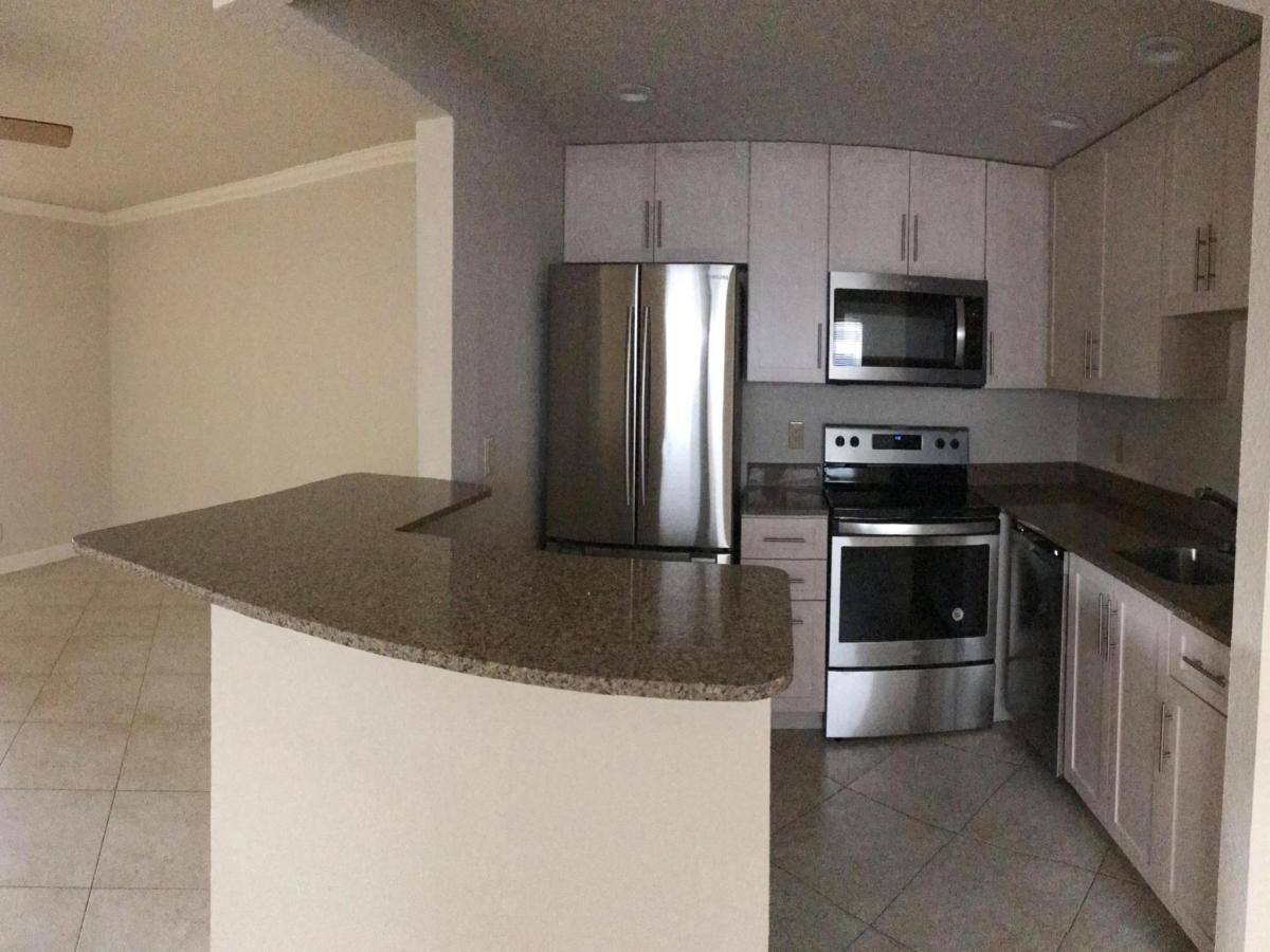 MLS #RX-11124890 image #0