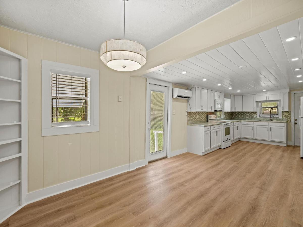 MLS #RX-11124986 image #0